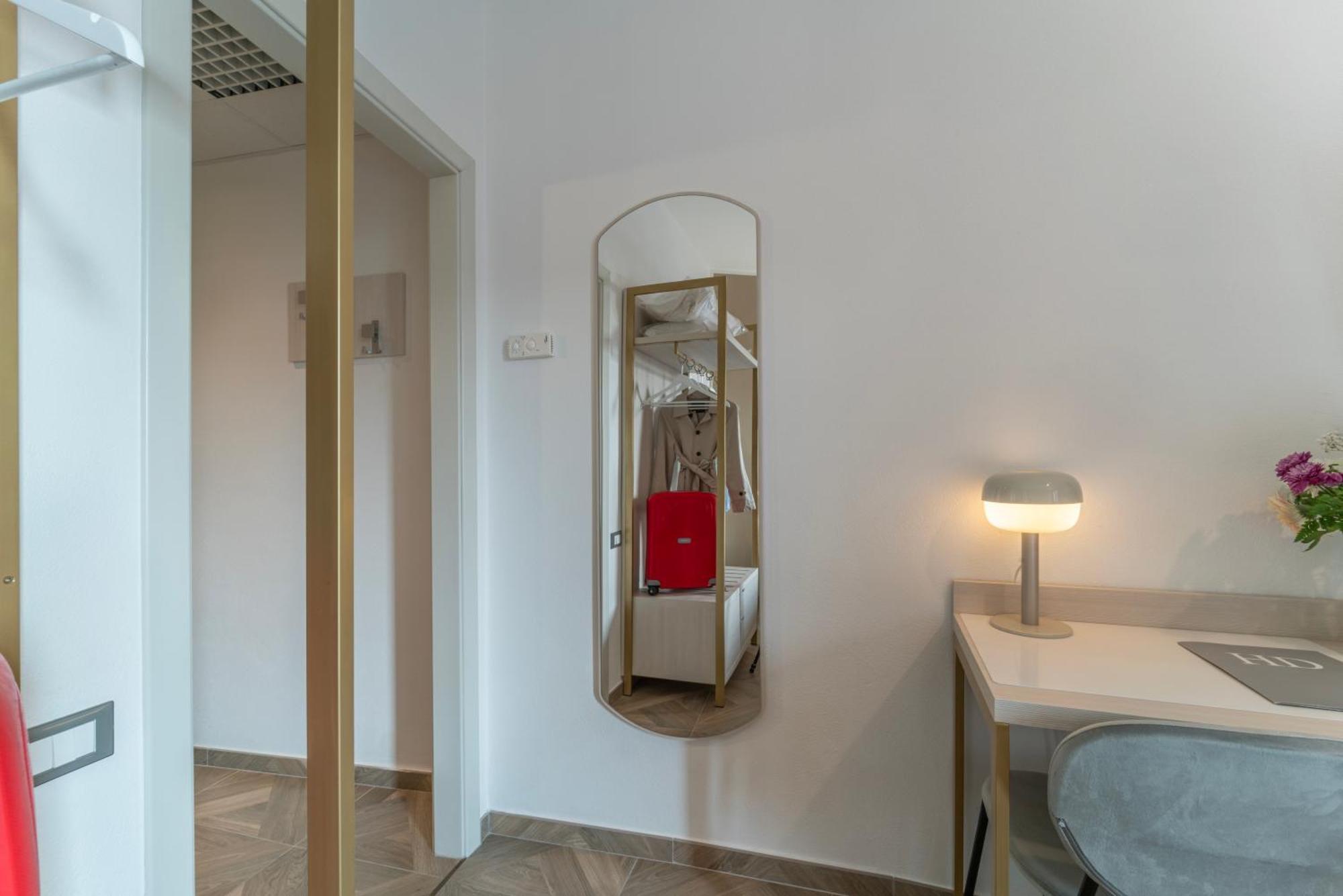 Hotel Donatello Modena Exterior foto